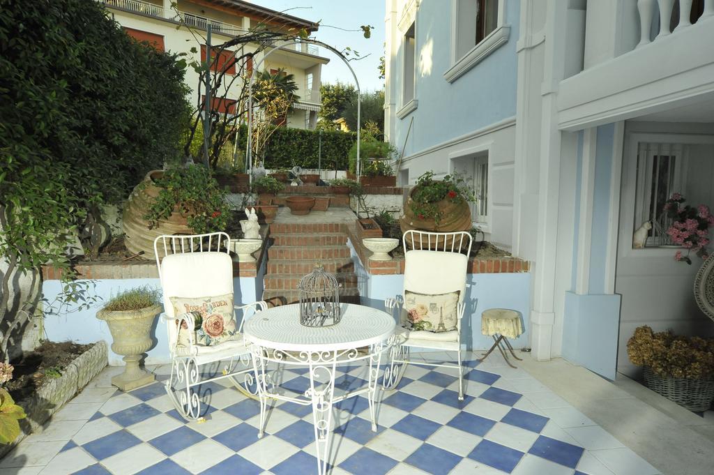 La Maison Delle Favole Десенцано дел Гарда Екстериор снимка